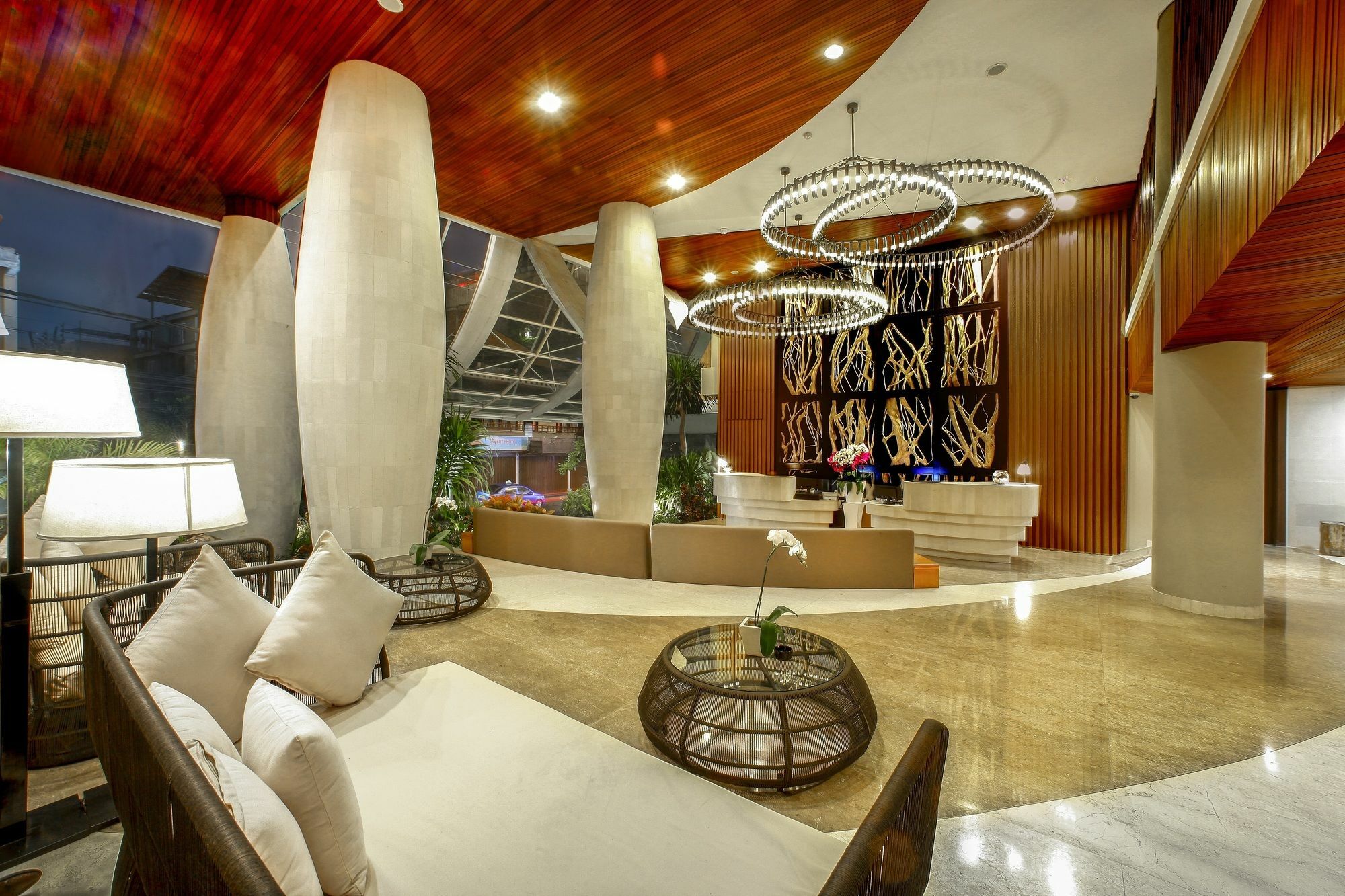 Bedrock Hotel Kuta Kuta Lombok Exterior foto